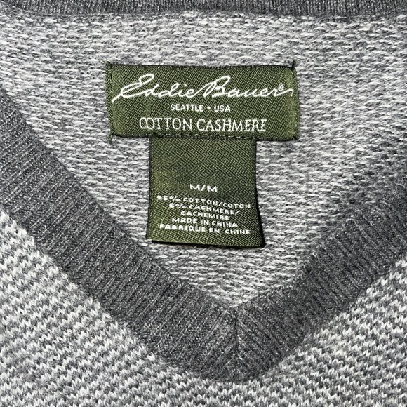 Eddie Bauer Cotton‎ Cashmere Sweater Men Medium V Neck Grandpa Classiccore - Picture 2 of 5
